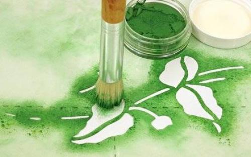 Изделия для росписи по стеклу и керамике. Особенности красок 03