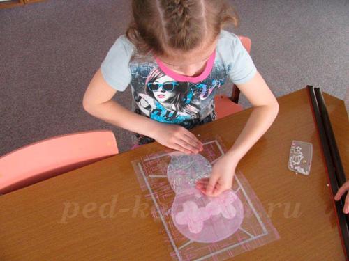 Витражи на стекле своими руками. Изготовление расписного витража в домашних условиях 15