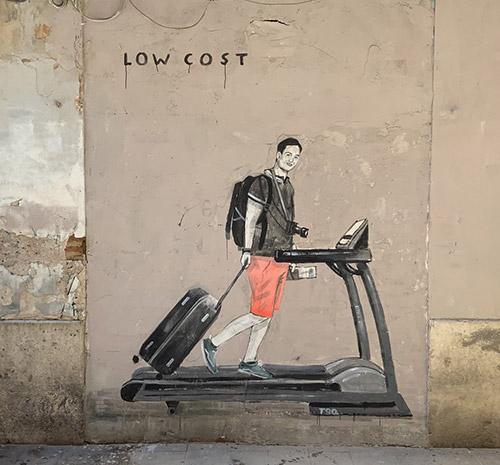 Аэрозольные краски в последнее время невероятно популярны. Особенности аэрозольных красок 15