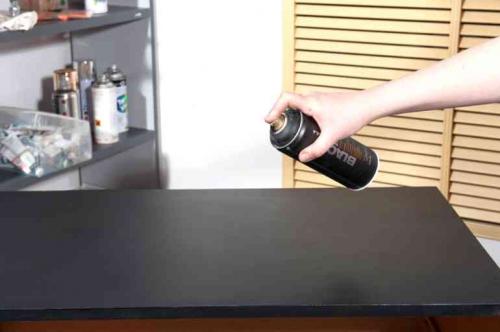 Как красить из баллончика в квартире. Какие поверхности можно красить аэрозольной краской