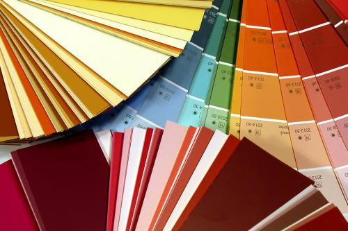 Акриловые краски для стекла. Какие краски подходят для работы со стеклом?