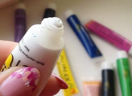 Чем отличаются акриловые краски для ногтей от обычных. Как рисовать на ногтях акриловыми красками