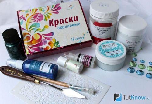 Когда рисуешь акрилом нужна ли вода. Чем разбавить акриловую краску 03