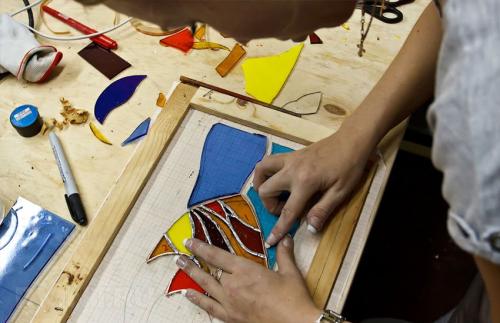 Витражи своими руками в домашних условиях. Разбираем простое изготовление контурного витража на стекле 19