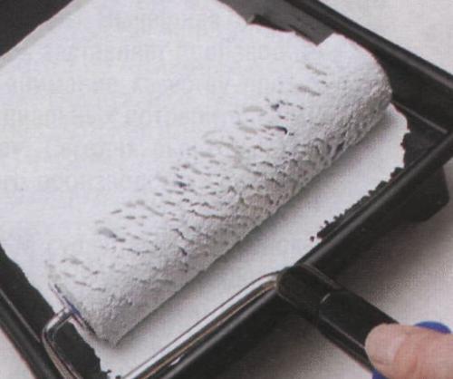 Пятна на потолке после покраски. Как исправить потолок после покраски: полезные советы 02 Пятна на потолке после покраски. Как исправить потолок после покраски: полезные советы 02