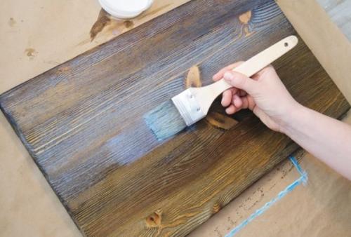 Чем покрасить деревянный конструктор. Основные критерии выбора краски для детских деревянных игрушек