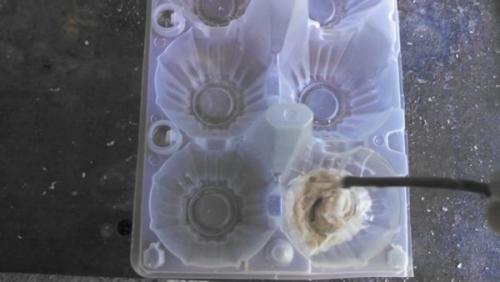 Чем выровнять деревянную поверхность перед покраской. Как быстро приготовить дешевую шпаклевку