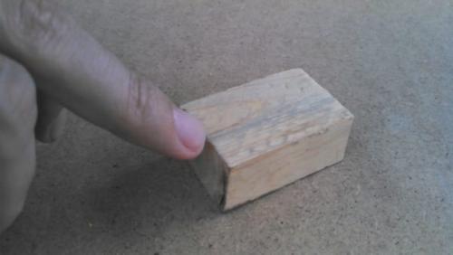 Чем выровнять деревянную поверхность перед покраской. Как быстро приготовить дешевую шпаклевку