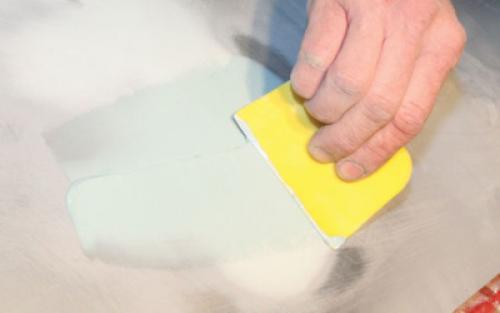 Как шпаклевать деревянную дверь. Как правильно шпаклевать разные поверхности? 01 Как шпаклевать деревянную дверь. Как правильно шпаклевать разные поверхности? 01