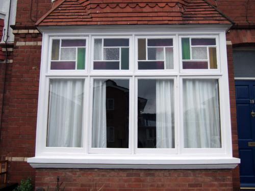 Шпаклевка двери перед покраской.