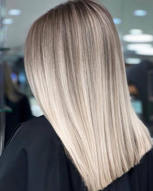 Модные тенденции в окрашивании волос для женщин 2022. Модное окрашивание волос для блондинок 05 Модные тенденции в окрашивании волос для женщин 2022. Модное окрашивание волос для блондинок 05