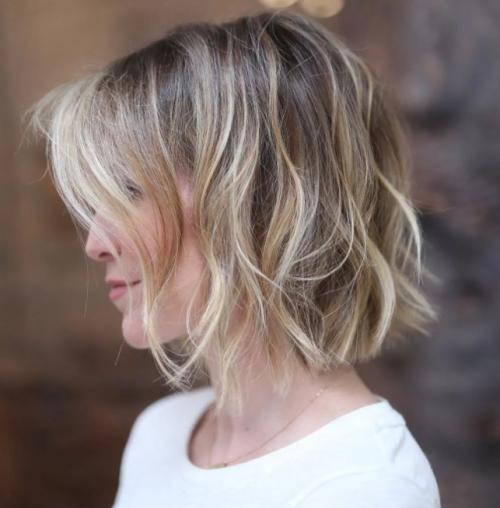 Модные тенденции в окрашивании волос для женщин 2022. Модное окрашивание волос для блондинок 11 Модные тенденции в окрашивании волос для женщин 2022. Модное окрашивание волос для блондинок 11