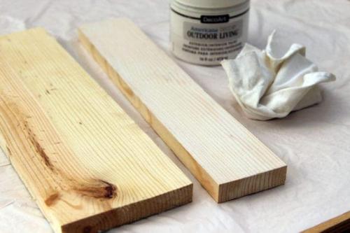 Декоративная Покраска деревянных изделий. 3 метода покрасить дерево в белый цвет с потертостями или под старину