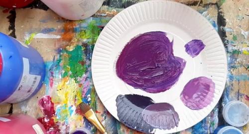 Как смешать фиолетовый цвет из акриловых. Характеристика и оттенки