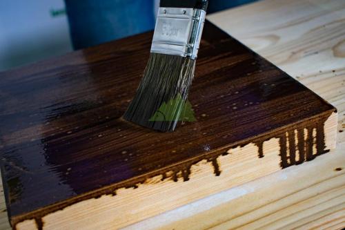 Как научиться красить кистью без полос и потеков. Особенности окраски маховой кистью 21 Как научиться красить кистью без полос и потеков. Особенности окраски маховой кистью 21