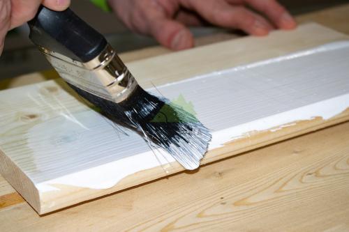 Как и чем красить дерево краской. Что понадобится для покраски дерева своими руками? 06