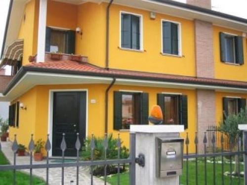 Акриловая краска для стен виды и способы применения. Плюсы и минусы 02 Акриловая краска для стен виды и способы применения. Плюсы и минусы 02