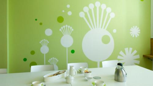 Лучшая акриловая водоэмульсионная краска для стен и потолков. Лучшие водоэмульсионные краски для потолка 26 Лучшая акриловая водоэмульсионная краска для стен и потолков. Лучшие водоэмульсионные краски для потолка 26