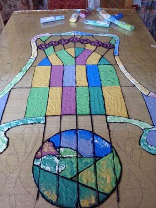 Как сделать витражное окно на даче своими руками. Мастер-класс по витражной росписи: Витражное окно на дачу 08