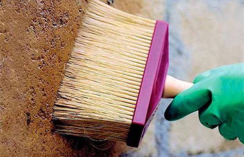 Нужно ли грунтовать стены перед покраской. Какие виды поверхностей подлежат обработке