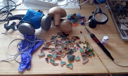 Проверенный способ создания витража из морского стекла. Витражи из морских стеклышек - как они делаются