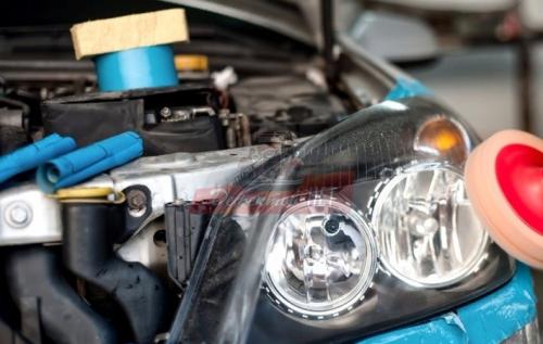 Каким лаком покрыть фары после полировки. Виды лака для фар 11