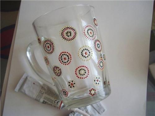 Как рисовать акриловыми красками на стекле. Отличие между акриловыми и витражными красками 13