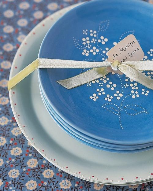 Что нарисовать на тарелке. Точечная  роспись тарелок