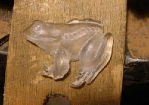 Как сделать акрил прозрачным. Как сделать оргстекло: матовым, цветным, прозрачным, жидким