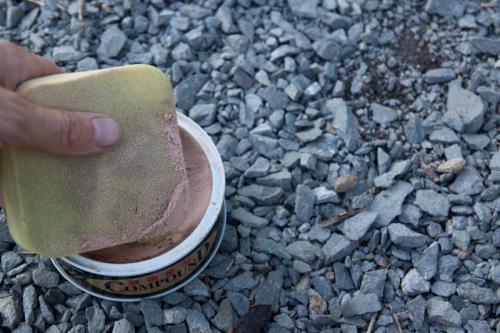 Профессиональная полировка фар. Способ №1. С помощью абразивной полироли и губки