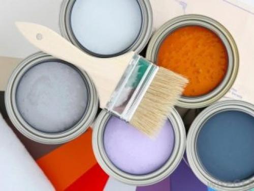 Как выбрать водоэмульсионную краску для потолка. Выбор водоэмульсионной краски 05