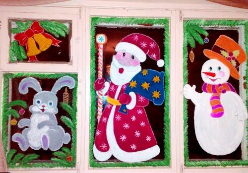 Лёгкие рисунки на окнах. Украшение окон к Новому году