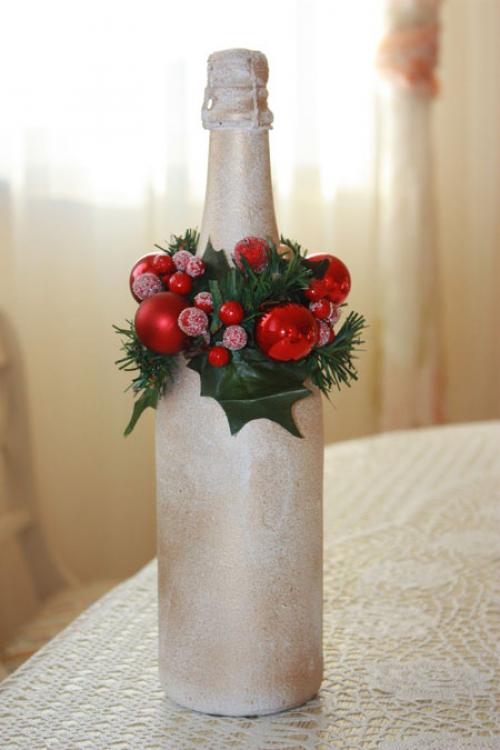 Как покрасить бутылку шампанского на Новый год. Как украсить шампанское на Новый год своими руками: 50 идей