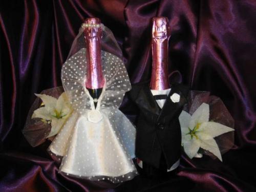 Как украсить бутылку шампанского на свадьбу своими руками. Как украшают бутылки на свадьбу