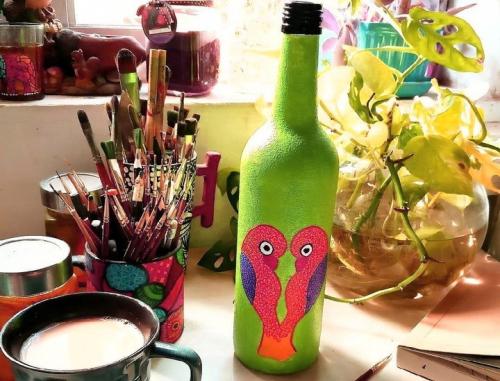 Как расписать стеклянную бутылку. Роспись бутылок