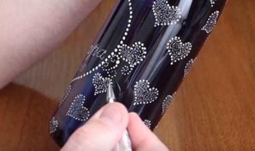 Как украсить бутылку акриловыми красками. Украшение солью – вариант № 1 11