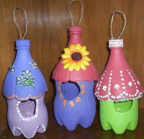 Поделки из пластиковых бутылок для дома. Поделки из пластиковых бутылок: основные идеи и варианты использования бытового пластика (90 фото)