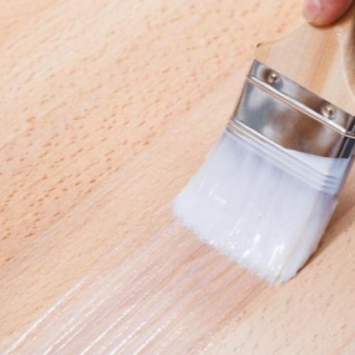 Краска для внутренних работ по дереву. Особенности выбора 01 Краска для внутренних работ по дереву. Особенности выбора 01