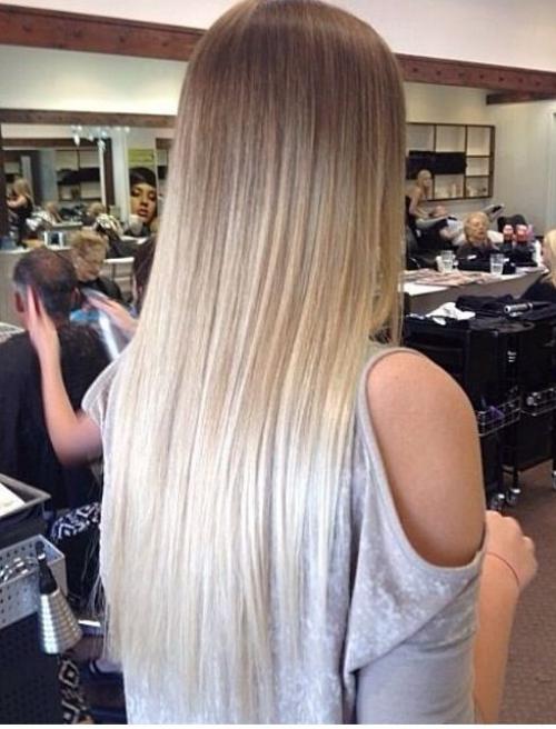 Молочный цвет волос: оригинальные тренды