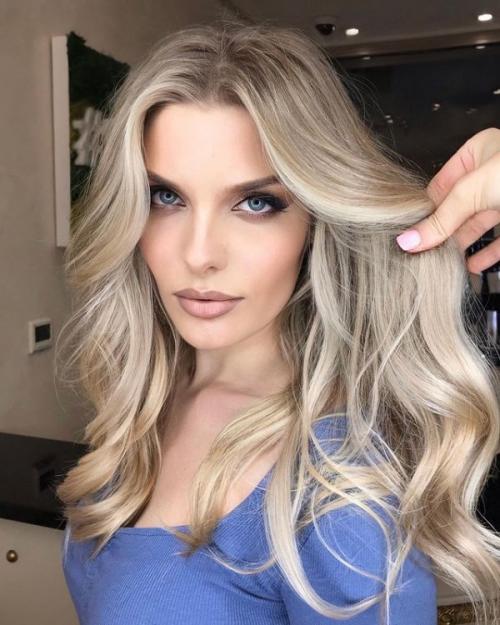 Богатый цвет волос. 5 окрашиваний, которые смотрятся дорого на любых волосах