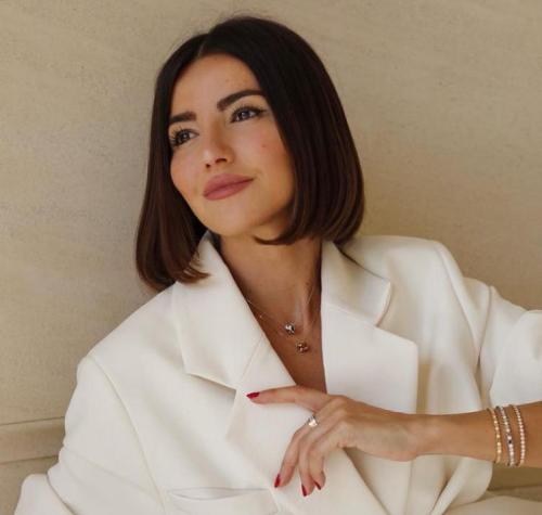 Шоколадный цвет волос 2022. Модный цвет волос 2022: актуальные тренды, техники окрашивания, фото 29