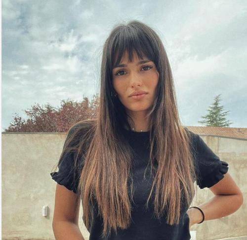 Шоколадный цвет волос 2022. Модный цвет волос 2022: актуальные тренды, техники окрашивания, фото 33