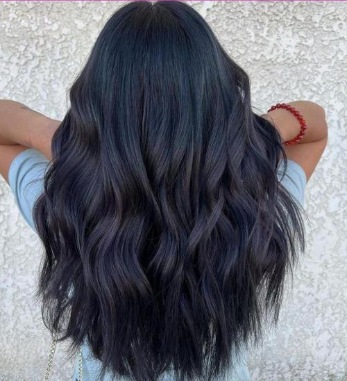 Шоколадный цвет волос 2022. Модный цвет волос 2022: актуальные тренды, техники окрашивания, фото 30