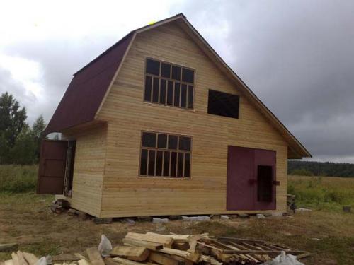 Чем покрасить деревянный дом обшитый вагонкой. Что нужно знать о покраске вагонки