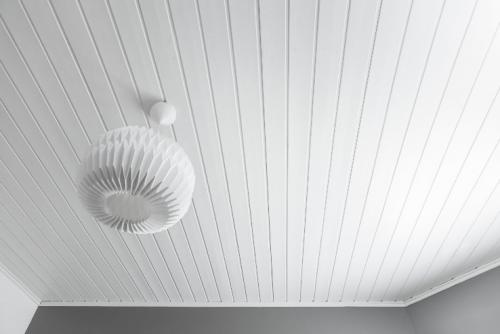 Какой краской лучше покрасить деревянный дом. Чем лучше покрасить 06