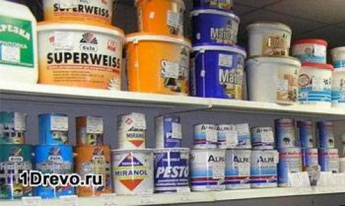 Чем покрасить старый деревянный дом снаружи. Какие средства можно использовать для старого дерева