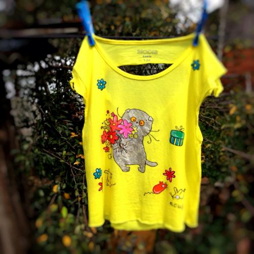 Акриловые краски по ткани, как стирать. Футболочка с ручной росписью и рекомендации по уходу!