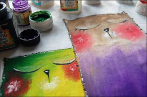 Применение обычных акриловых красок для рисования по тканям. Выбор акриловой краски 01