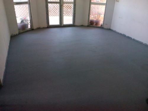 Какую краску нельзя использовать в жилых помещениях потолках стенах полах. Какую краску не рекомендуют использовать для работы с бетонным полом или стеной