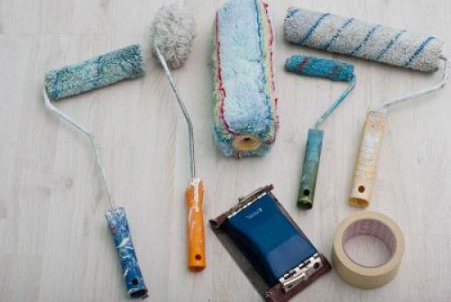 Нужно ли грунтовать гипсокартон перед покраской водоэмульсионкой. Покраска гипсокартона водоэмульсионной краской